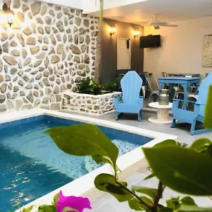 Adaz Mediterráneo Hotel
